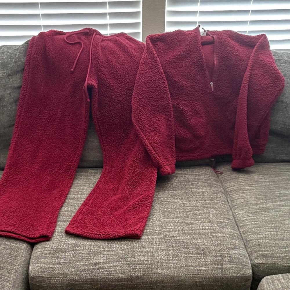 No Boundaries Plush Sherpa Half-Zip Sweater & Lounge Pants - Burgundy